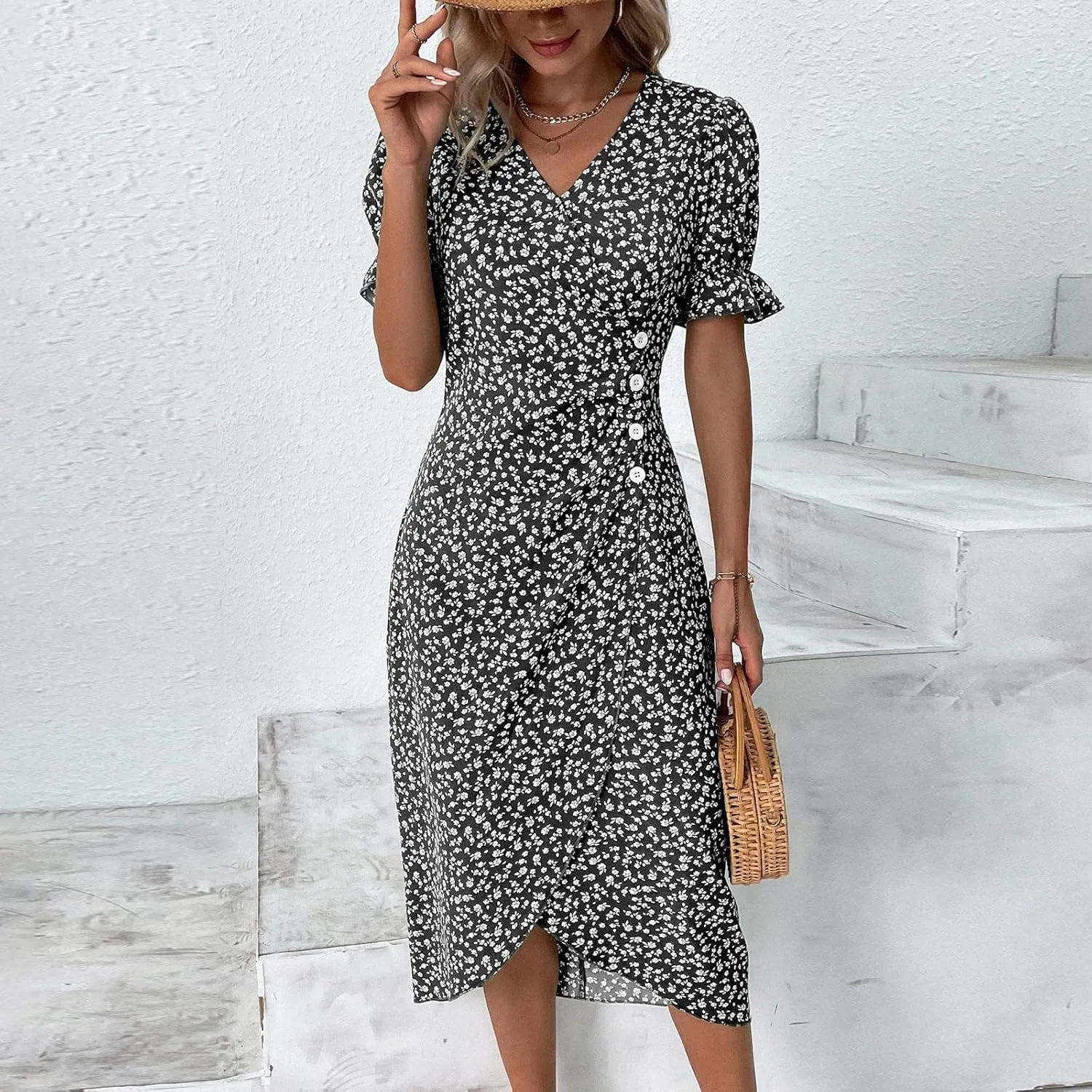 Beach Dresses for Women,2024 Summer Elegant Trendy V Neck Boho Floral Dress,Romantic Flowy Ruched Hawaiian Maxi Dress