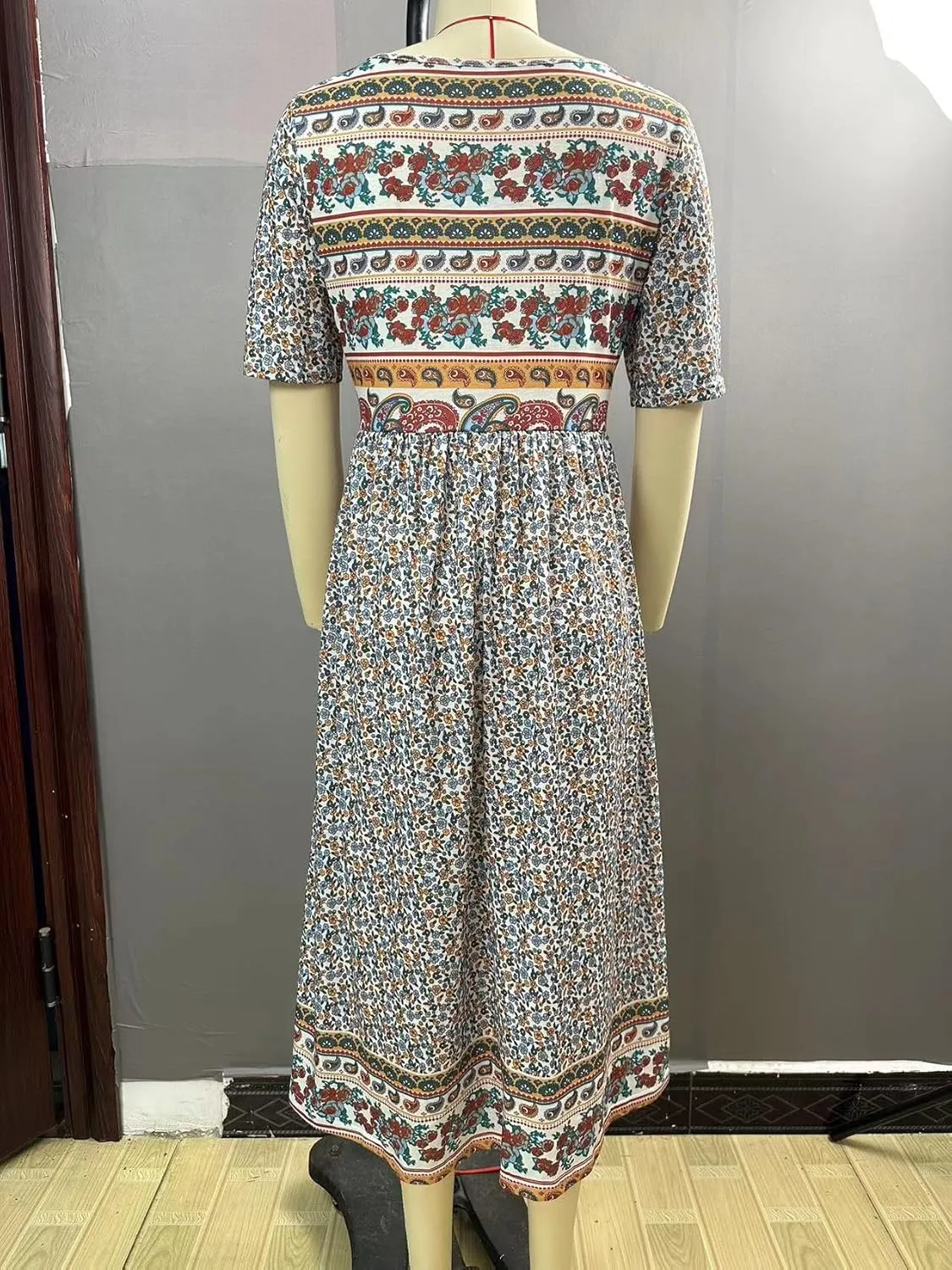 Floral Maxi Dress for Women 2025 - Romantic V-Neck A-Line Beach Wedding Guest Dress with Pockets, Sizes S-5XL