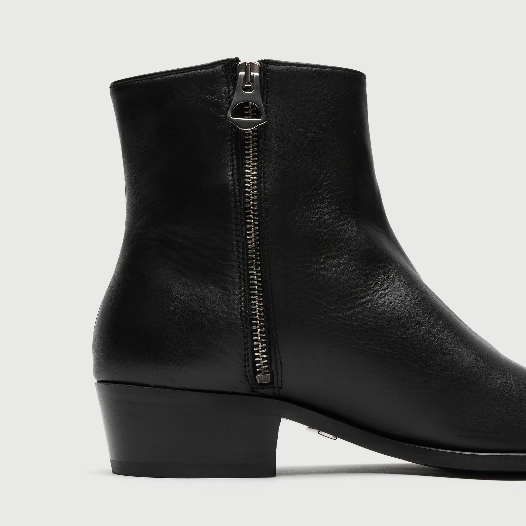 Hoxton Zip Up Cuban Heel Boot