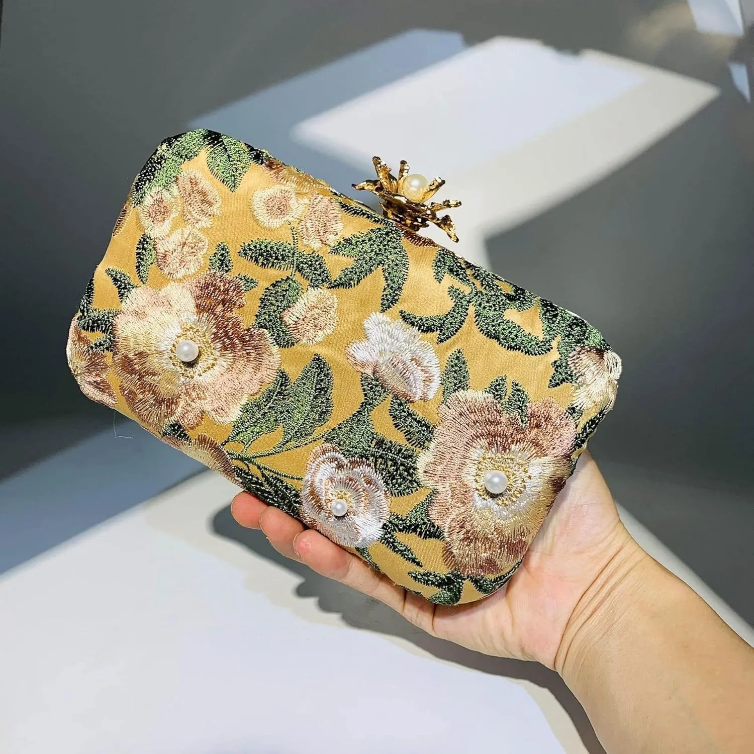 HUFFA Women Embroidery Flowers Evening Clutch Bags Diamond Banquet Shoulder Bags Wedding Dinner Wallets Purse (Color : Blue)