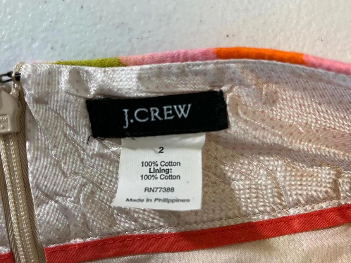 J. Crew Pink, Green, White Floral Print Skirt Size 2 Lined - Elegant and Chic