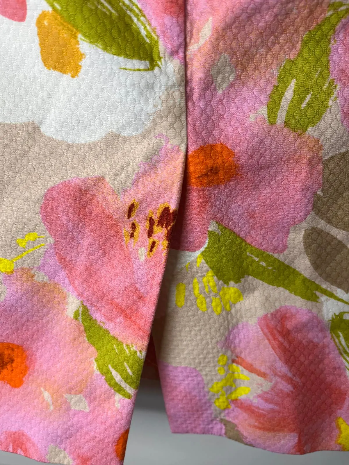 J. Crew Pink, Green, White Floral Print Skirt Size 2 Lined - Elegant and Chic