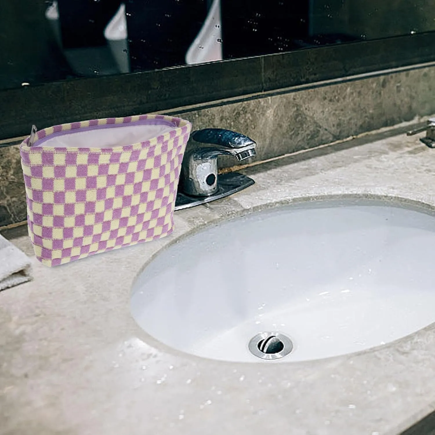 NOLITOY Checkered Makeup Bag Fashionable Cosmetics Pouch Large Capacity Toiletry Bag Travel Organizer
