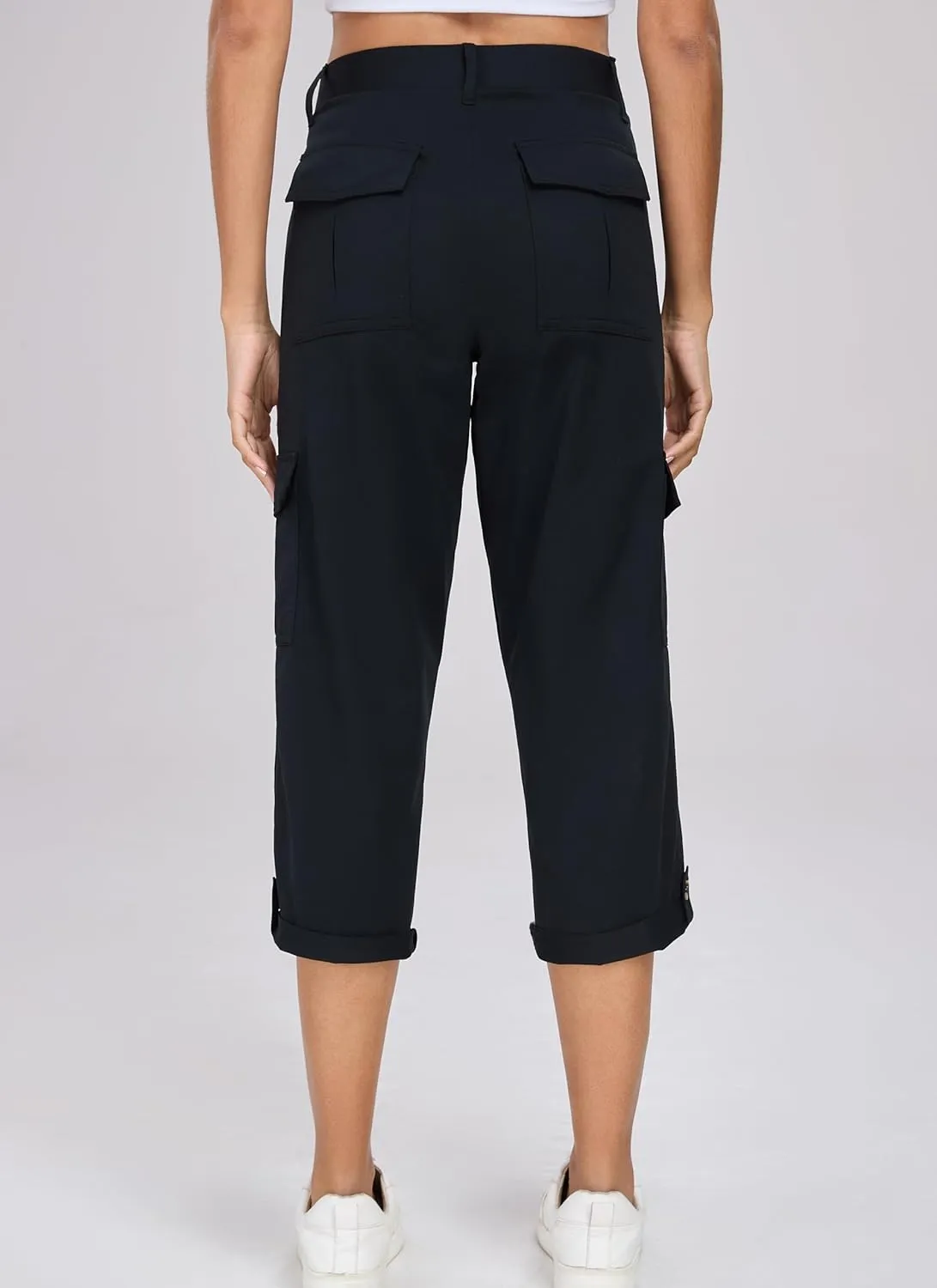 Oalka Women's Cargo Capri Pants Relaxed Fit Knit Waist Cropped Pant Casual Hiking Capris