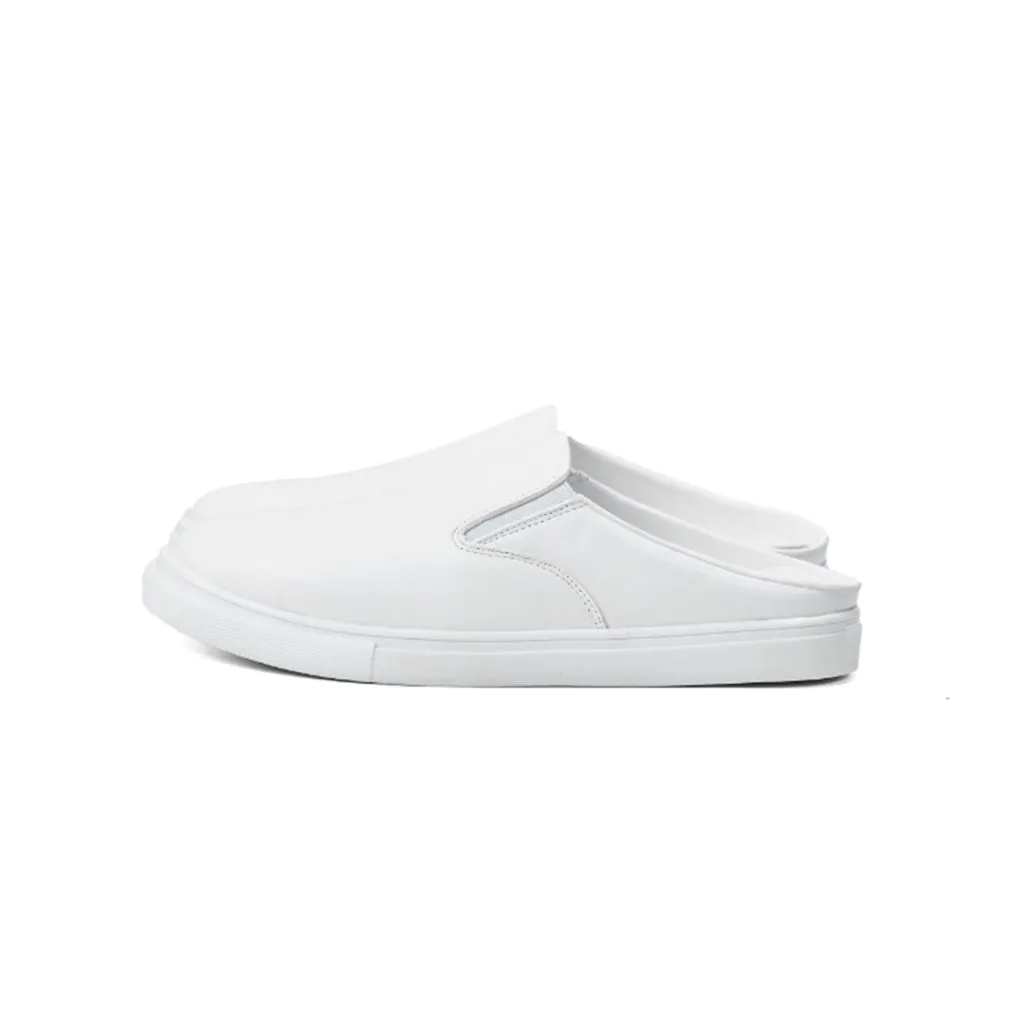 Plain Clogs