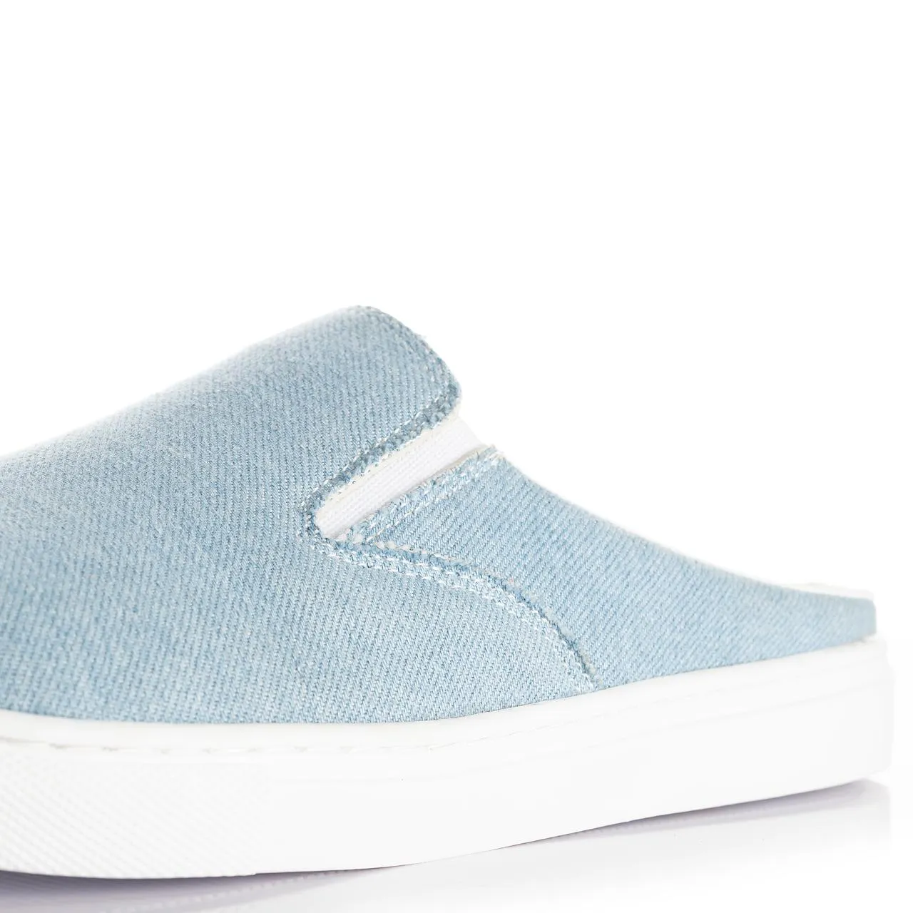 Plain Clogs