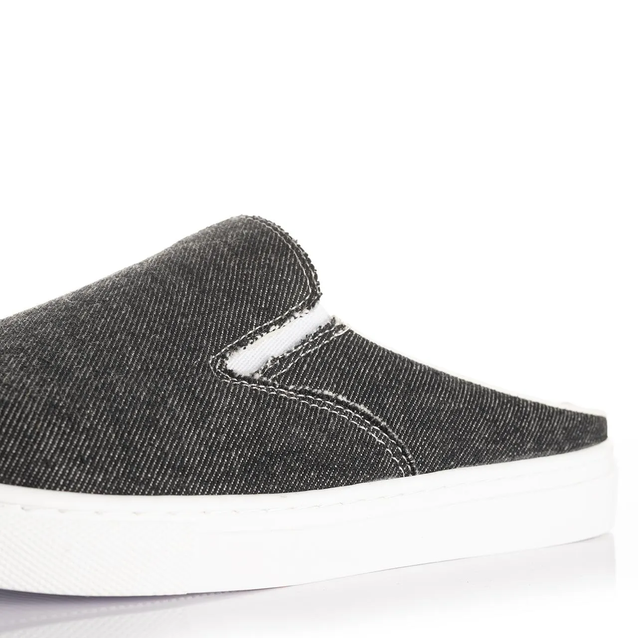 Plain Clogs