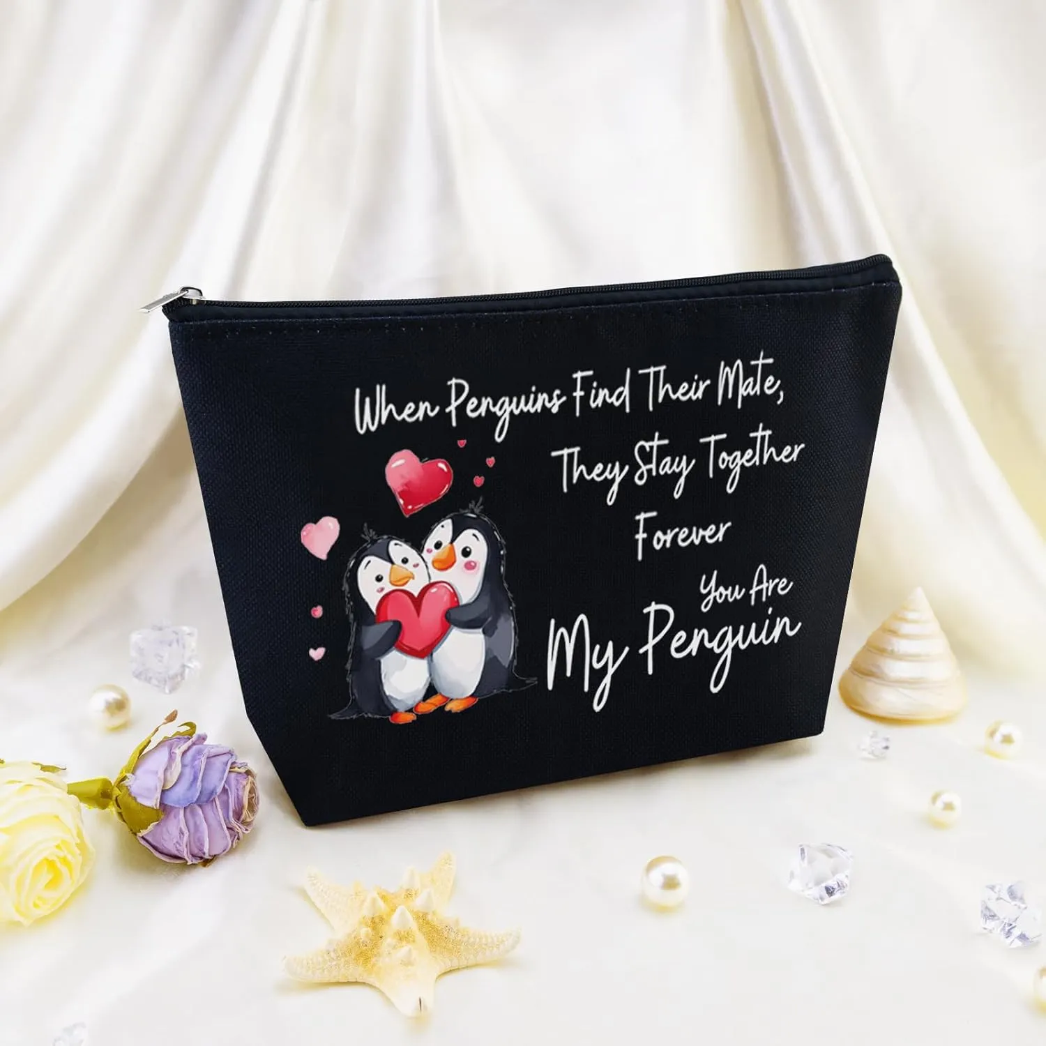 Romantic Valentines Day Gifts for Her Penguin Makeup Bag Romantic Penguin Valentine Gifts Valentine Gift Bags Penguin Couple In Love Cosmetic Bag Travel Toiletry Bag Gifts for Gf