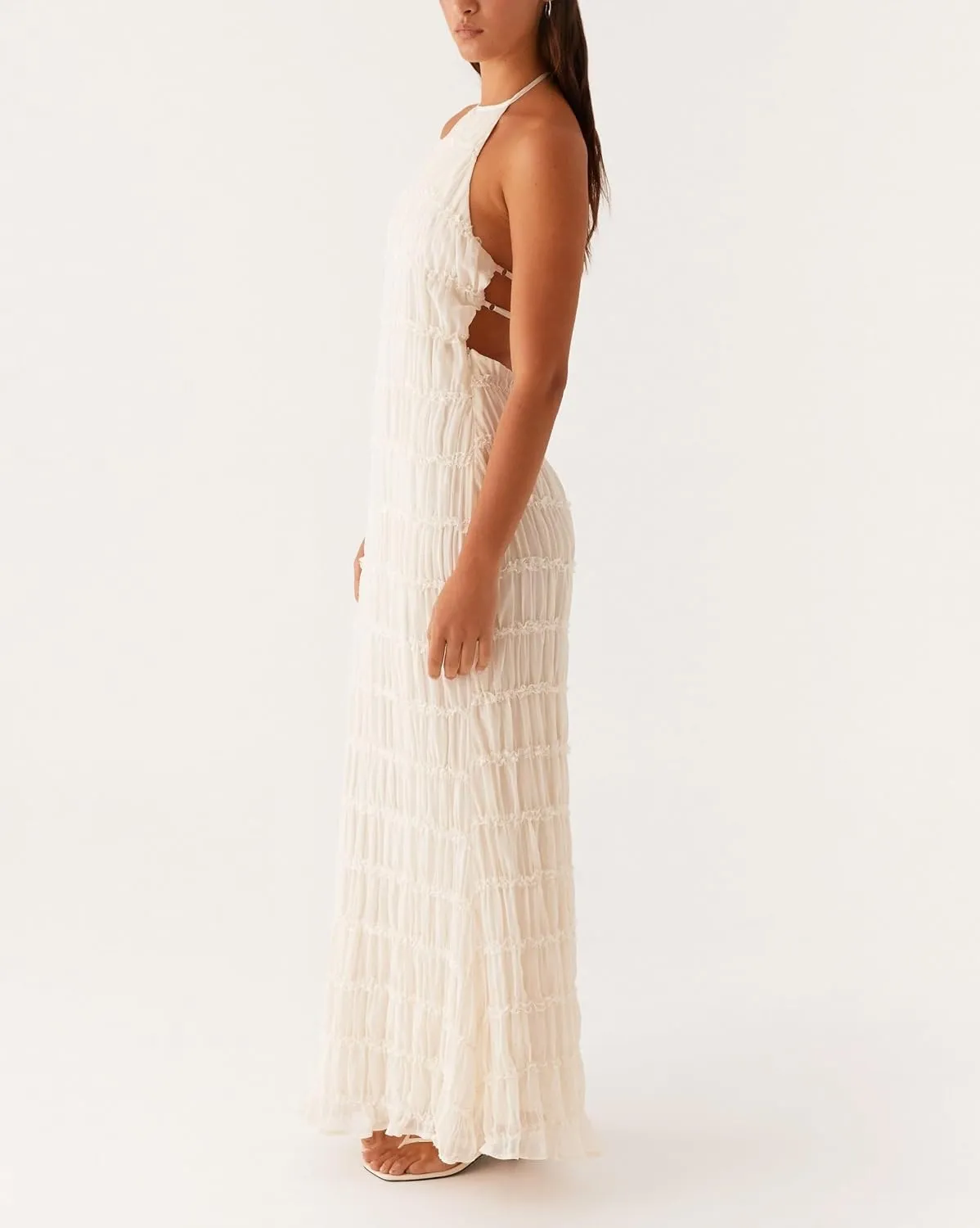 Sastianaen Women Summer Halter Neck Backless Maxi Dress Y2K Sexy Cut Out Flowy Tiered Ruffle Beach Long Dress