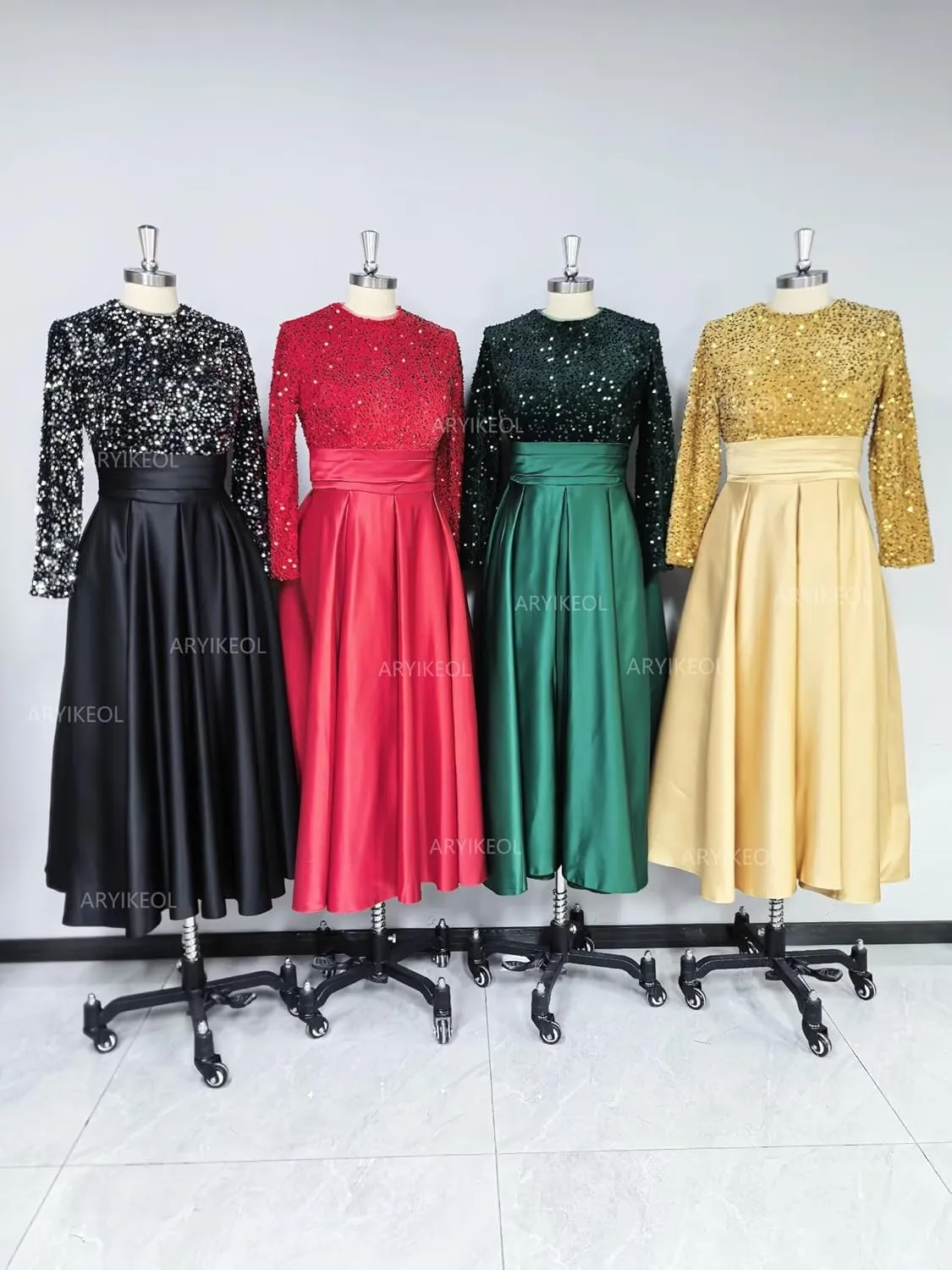 Sparkly Long Sleeve Mother of The Bride Dress Tea Length Satin A-Line Evening Gowns for Women