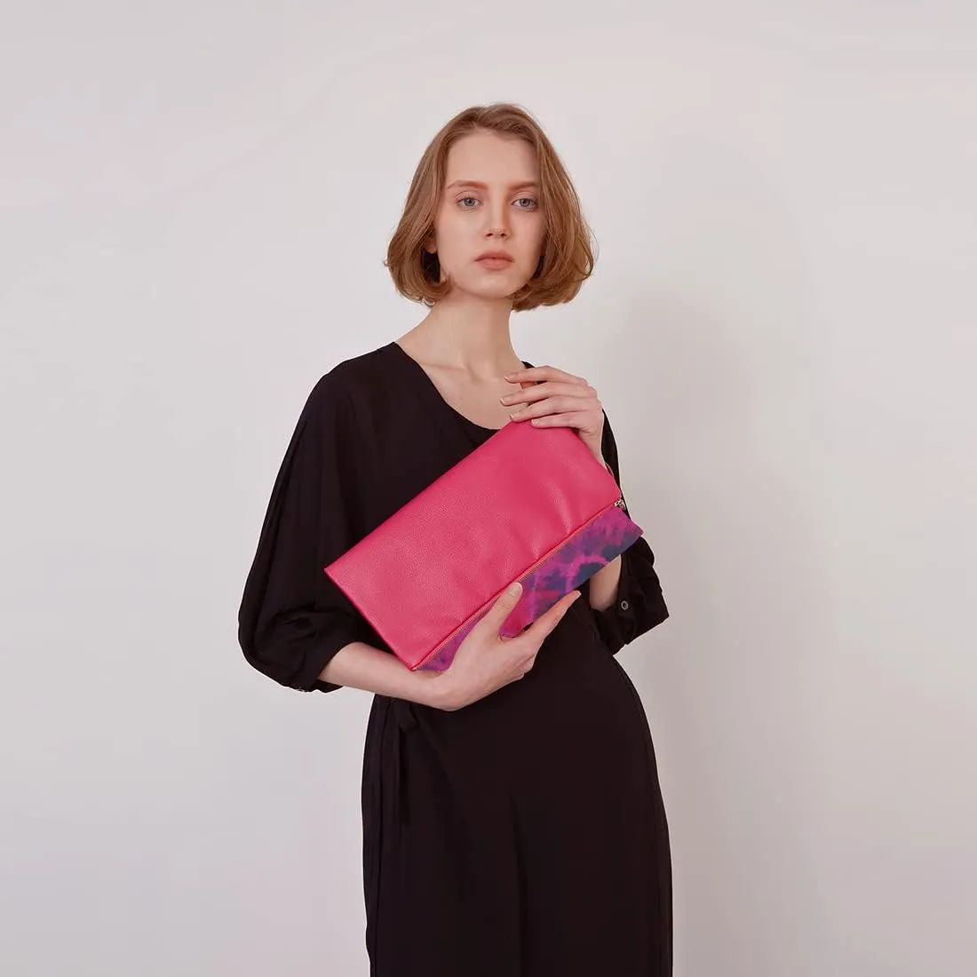 Wristlet Clutch Bag Two-Sided Fold Over Clutch For Women Tie-Dye Pattern Casual Clutch, Oeko-Tex Certified Vegan Leather